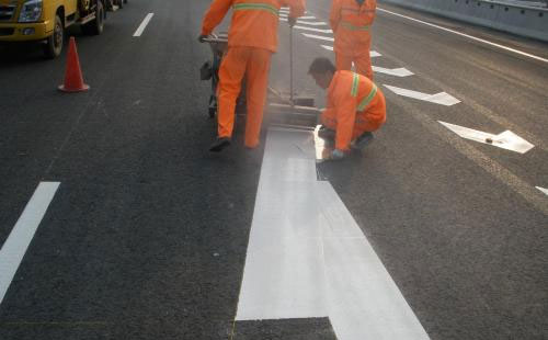 杂多丙烯酸标线涂料